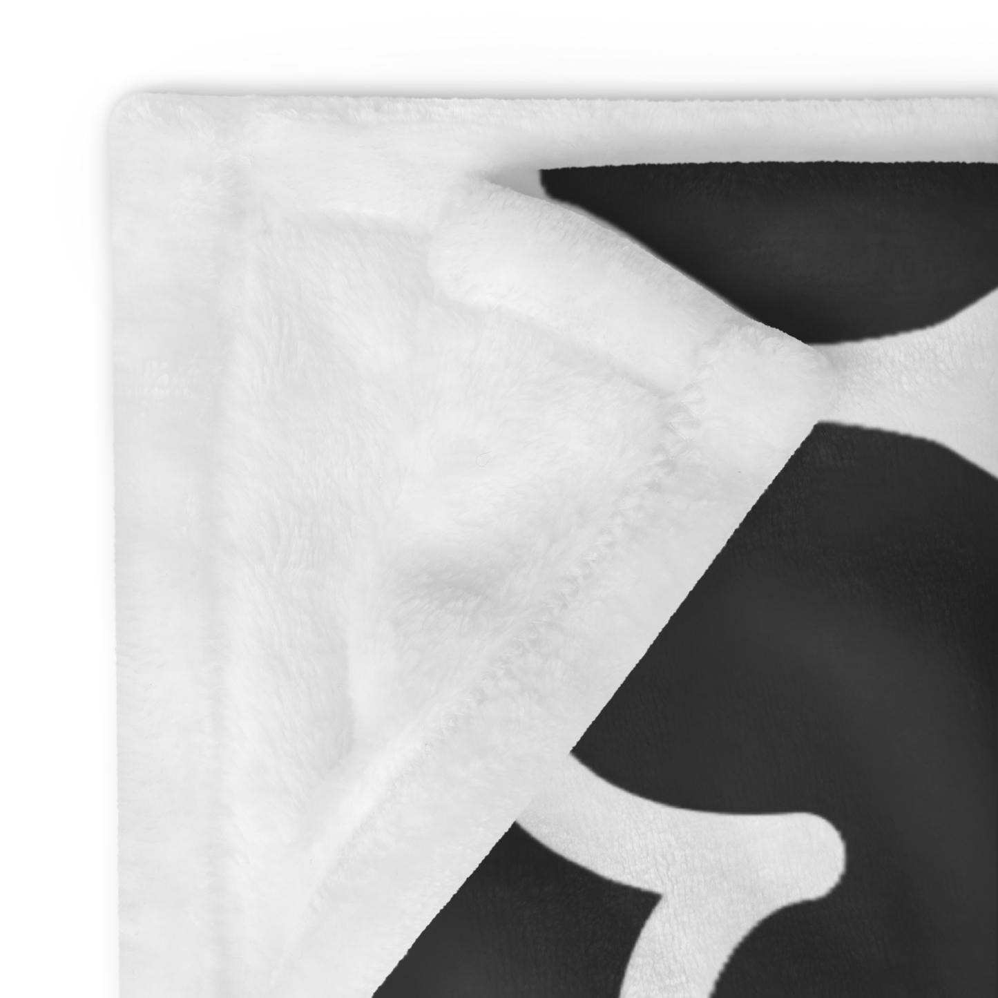 Throw Blanket - Royal Hearts